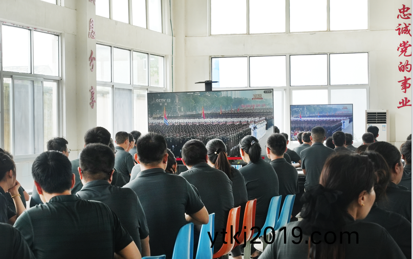 松谷激(ji)光员(yuan)工